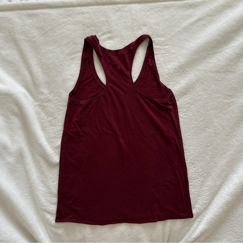 LULULEMON RACERBACK TANK WOMENS SIZE 6 IN  MAROON - Picture 13 of 13